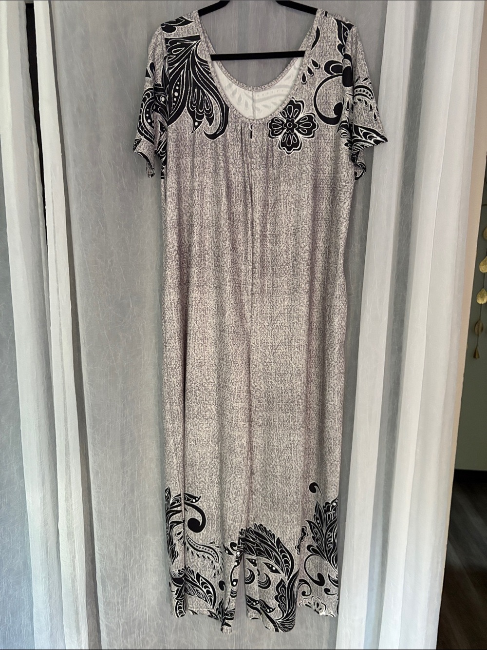 Light Gray Floral-Accent Maxi Dress with Scoop Neck